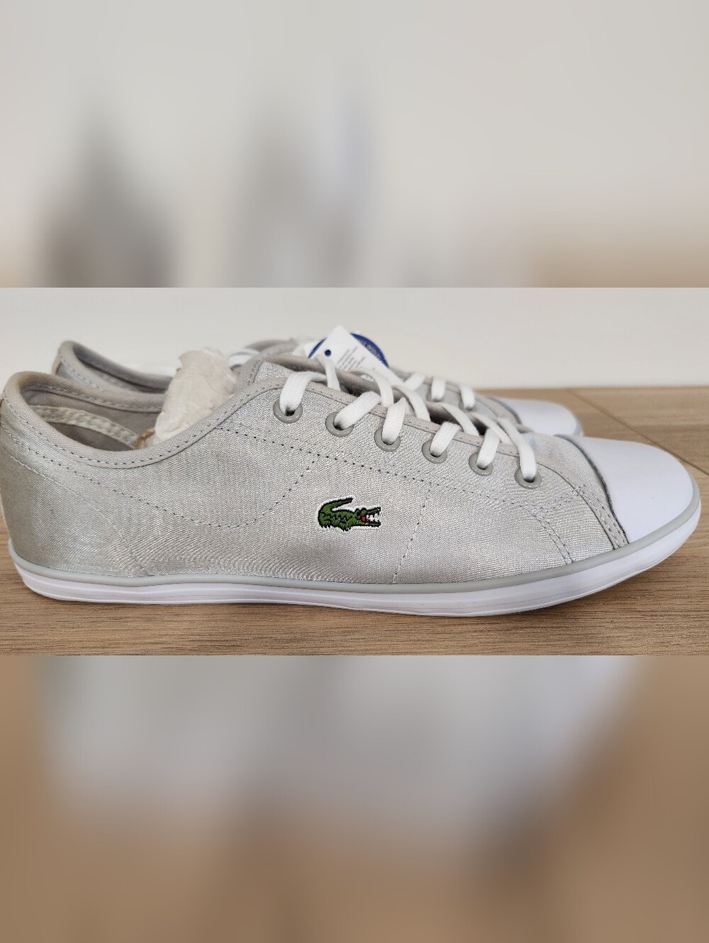 Lacoste Silver Women Metallic Low-Top Sneakers In Sie 7.5